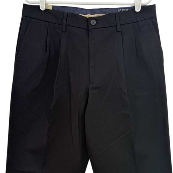 Dockers Men's Stretch Pleated Black Khaki Pants 34x32 Flex Comfort Waistband NWT - Picture 3 of 11